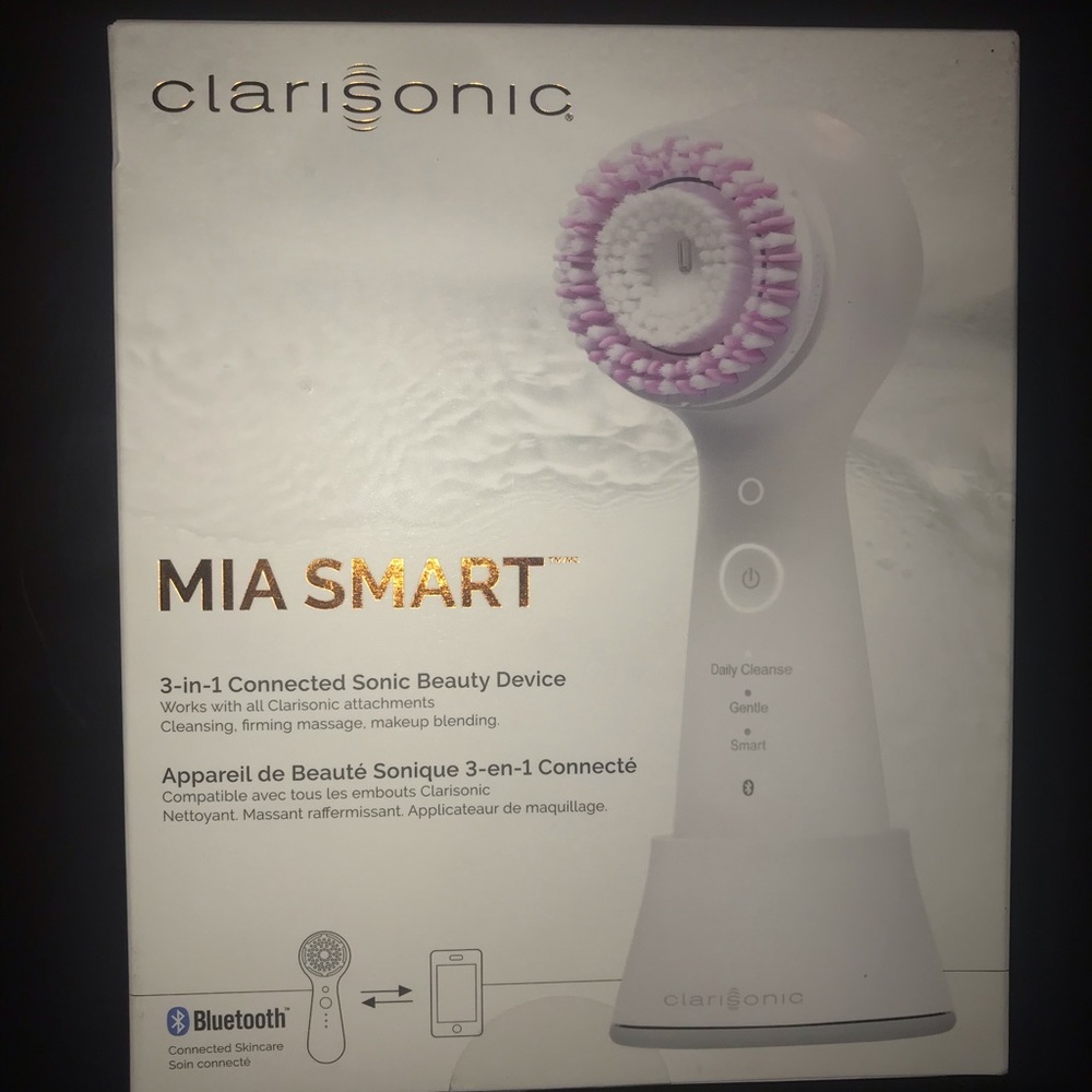 Mia Smart